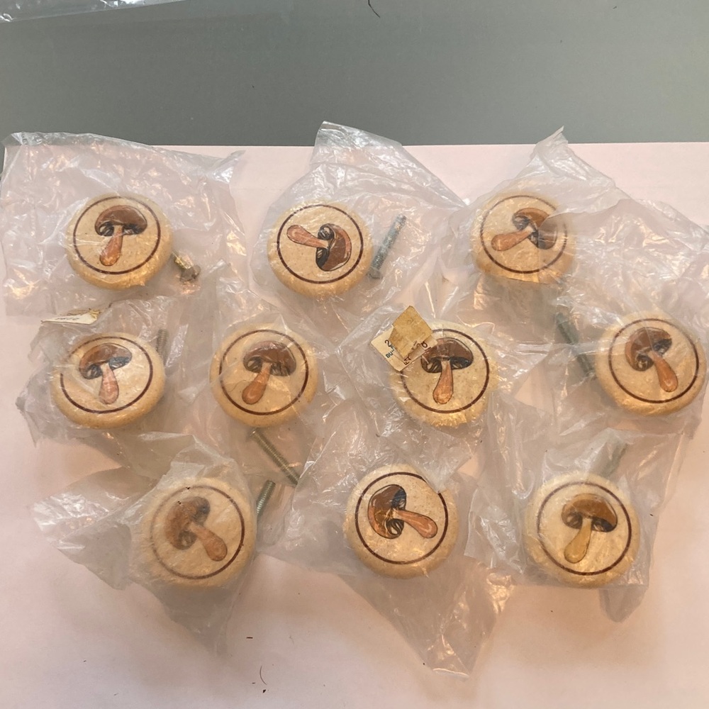 Lot of 10 vintage Kitschy Mushroom Drawer Pulls cabinet knobs whimsical boho